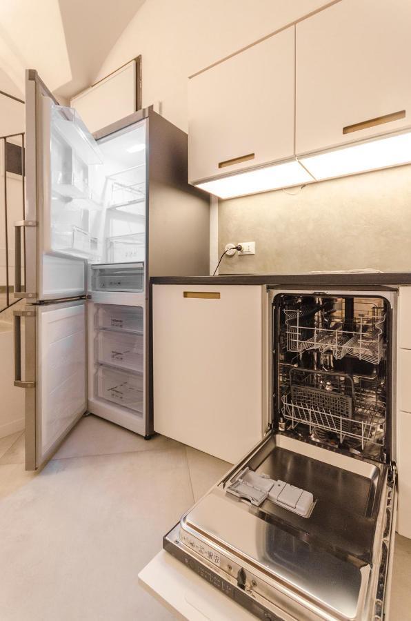 Cartoleria Suite: Spazioso, Moderno E Centrale Bolonia Exterior foto