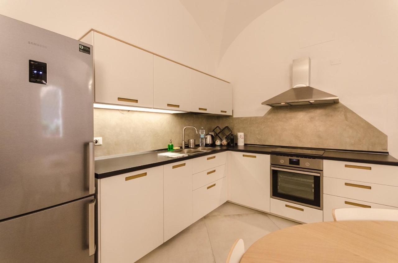 Cartoleria Suite: Spazioso, Moderno E Centrale Bolonia Exterior foto